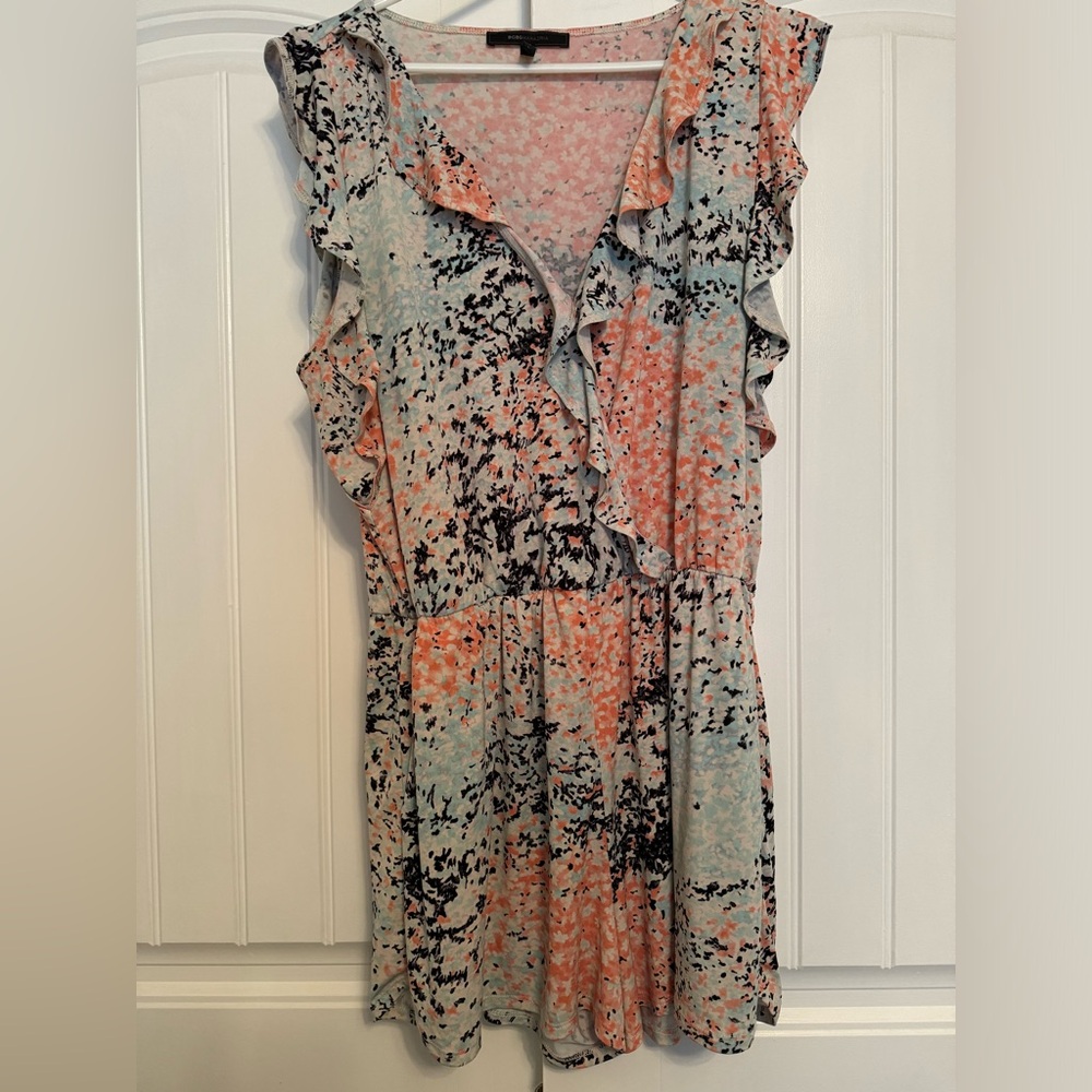🌟2/$25🌟BcbgMaxAzria Floral romper